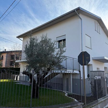 Apartamento Ca Bilofer-7 Min To Bergamo Airport Seriate Exterior foto