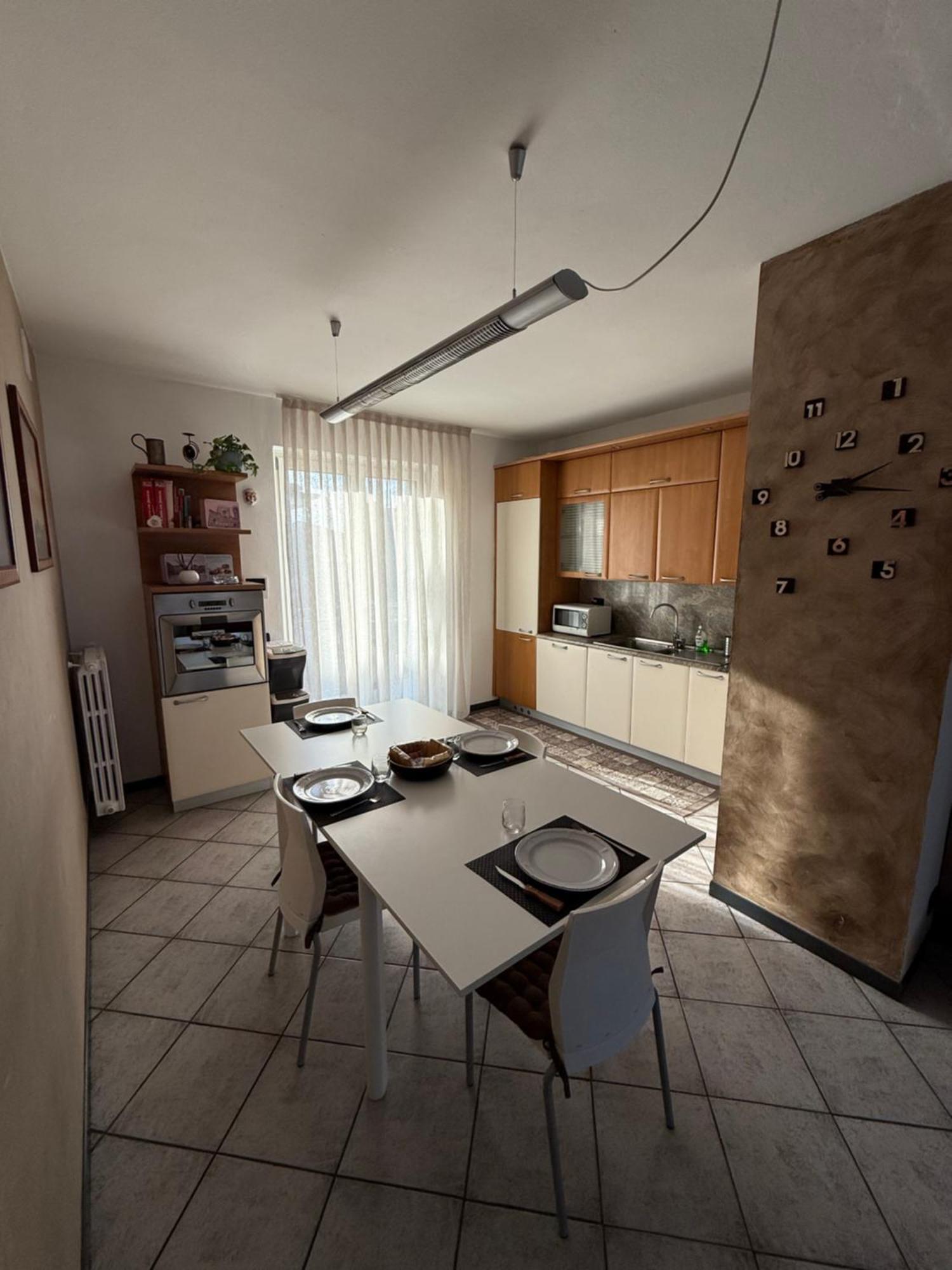 Apartamento Ca Bilofer-7 Min To Bergamo Airport Seriate Exterior foto